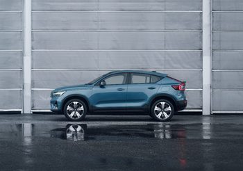 Volvo ชวนสัมผัส All-New C40 สุดล้ำก่อนใครในงาน BIMS 2022