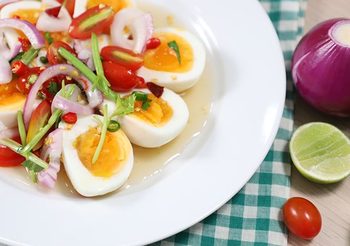 สูตร ยำไข่ต้ม เมนูทำง่าย แซ่บๆ เผ็ดๆ