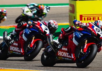 ‘เลกัวน่า-วิเออเฮร์’ ควบ Honda CBR1000RR-R รั้งท็อป 5 เวิลด์ ซูเปอร์ไบค์ สนามแรก