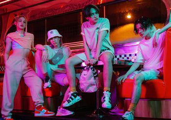 ส่องแฟชั่นรับ Summer กับศิลปินผู้นำเทรนด์ “4MIX” ในคอลเลคชั่น Splash Collection จาก JD Sports