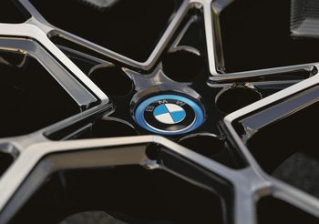 BMW – MINI เตรียมใช้ล้ออะลูมิเนียมรีไซเคิลที่ผลิตด้วยพลังงานสีเขียวใน 2 ปีข้างหน้า