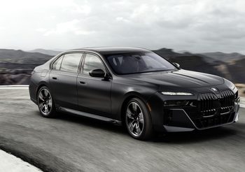 BMW Series 7 รูปลักษณ์ใหม่แห่งอนาคต มัลติมีเดียสนุกจัดเต็ม พร้อมเพิ่มรุ่น EV 100%