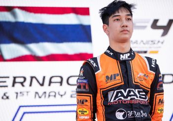 เติ้น ทัศนพล อินทรภูวศักดิ์ ขึ้นโพเดี้ยมอันดับ 1 ในรายการ F4 Spanish Championship 2022