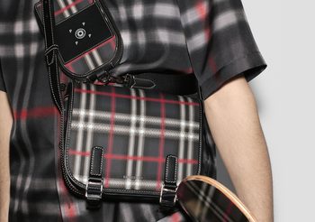 Burberry ร่วมมือกับ Pop Trading Company ประกาศเปิดตัวแคปซูลคอลเลกชั่น