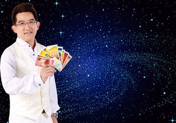 ย่อมาให้แล้ว! ดูดวง 12 ราศี ประจำเดือนธันวาคม 2559 โดย อ.คฑา ชินบัญชร