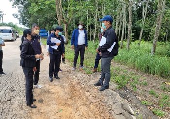 สำนักงาน ป.ป.ช. ลงพื้นที่ตรวจสอบผิวถนนนิคมสร้างตนเองพระแสง จังหวัดสุราษฎร์ธานี