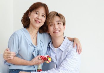 เป็นทุกอย่างให้ลูกแล้ว “เน๋ง-ศรัณย์” ยก “คุณแม่อันธิกา” คือที่สุดในชีวิต