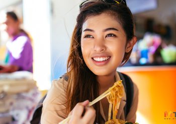 ทายนิสัยบุคลิกทั้ง 8 จาก ท่าโพสถ่ายรูป