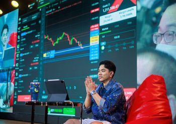 “Acme Traderist” จัดกิจกรรม “Traderist Fan Meet รุ่น 0” รวมตัวเทรดเดอร์กว่า 1,600 คน ให้ความรู้ฟรีตามอุดมการณ์ตลอด 10 ปี