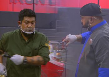 รายการ Iron Chef Thailand One On One Battle
