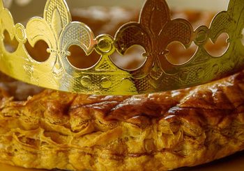 Galette des rois ขนมปีใหม่ ฉลองการเสด็จมาของ พระเยซูคริสต์