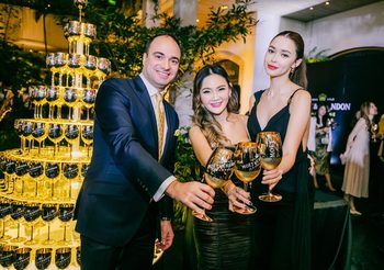 Moët & Chandon มอบประสบการณ์ปาร์ตี้สุดเอ็กซ์คลูซีฟที่ Aqua Bar โรงแรมอนันตรา สยาม กรุงเทพฯ ในคอนเซ็ปต์ Effervescence พร้อมเปิดตัว “แพทริเซีย กู๊ด” ในฐานะ Friends of The House