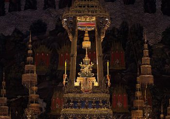 วัดพระศรีรัตนศาสดาราม วัดพระแก้ว พระอารามคู่บ้านคู่เมืองของไทย