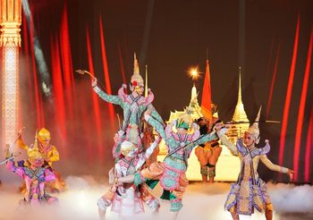 เปิดงานยิ่งใหญ่ “ใต้ร่มพระบารมี 241 ปี กรุงรัตนโกสินทร์” วันที่ 21-25 เม.ย.นี้ วันแรกโชว์โขน-โนรา ฟังเพลงดนตรีสด นั่งรถรางเช็คอิน 21 แหล่งเรียนรู้รอบเกาะรัตนโกสินทร์