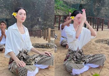 ใหม่ ดาวิกา ทำพิธีศักดิ์สิทธิ์ของบาหลี (พิธีชำระล้าง) ประเทศอินโดนีเซีย