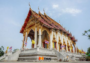 วัดบางโฉลงใน ตักบาตรดอกไม้ ไหว้หลวงพ่อเพชร ชมอุโบสถ 200 ปี