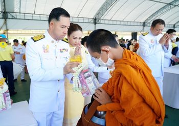 กระทรวงวัฒนธรรม ร่วมพิธีทำบุญตักบาตรถวายพระราชกุศลเนื่องในโอกาสวันเฉลิมพระชนมพรรษาพระบาทสมเด็จพระเจ้าอยู่หัว ประจำปีพุทธศักราช 2566