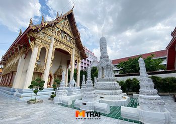 วัดสังเวชวิศยาราม  ชมเจดีย์ทรงปรางค์ศิลปะสมัยต้นรัตนโกสินทร์