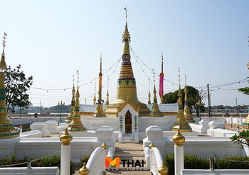วัดเจดีย์ทอง ปทุมธานี ไหว้หลวงพ่อขาวตามแบบฉบับชาวมอญ