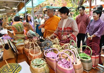 เปิดที่แรก!! “ตลาดน้ำกรุงเก่าวัดท่าการ้อง” ย้อนยุควิถีริมน้ำของชาวอยุธยา 1 ในการยกระดับ 10 ตลาดบก 6 ตลาดน้ำ สืบสานวัฒนธรรมไทย