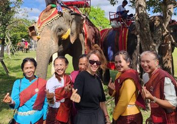 ปาล์มมี่ โพสต์ภาพ แฮปปี้ เยือนถิ่นเมืองช้าง จ.สุรินทร์