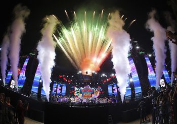คนครึ่งประเทศอยู่ที่นี่ “MONO29 PATTAYA COUNTDOWN 2024” ทุบทุกสถิติการจัดงานเคาท์ดาวน์ในไทย ยกทัพศิลปิน “เป๊ก-ลิปตา-เอฟฮีโร่-แว่นใหญ่-วิโอเลต” ยิงพลุฉลองสุดอลังกลางทะเล