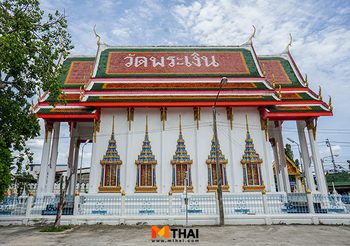 วัดพระเงิน ชมหอไตรอายุกว่าร้อยปี เปิดกรุวัตถุมงคลหลวงปู่คร้าม