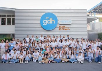 “GDH” ครบรอบ 8 ปี ก้าวสู่ปีที่ 9 ถือฤกษ์ดีทำบุญครบรอบบริษัทเพื่อความเป็นสิริมงคล