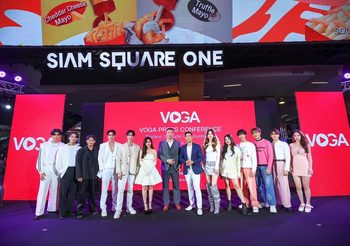 เกรซ-ออม นั่งแท่น พรีเซ็นเตอร์ VOGA แอพพลิเคชั่นคอมมูนิตี้เสียง สุดครบครัน!!!