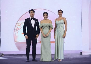 “ณเดชน์ – แอนโทเนีย” ร่วมแสดงความยินดีผู้นำด้านหัตถการเสริมความงาม งานฉลองครบรอบ 9 ปี เมิร์ซ เอสเธติกส์ ประเทศไทย