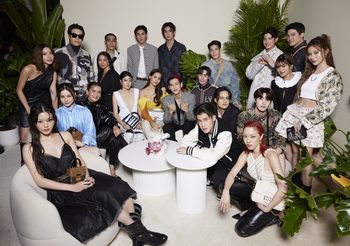 แบมแบม – ญาญ่า House Ambassador หลุยส์ วิตตอง นำทีมร่วมฉลอง เปิดตัว ‘LV THE PLACE BANGKOK’ สโตร์แห่งใหม่ล่าสุด ที่รวมคอนเซ็ปต์ครบทั้งรีเทล คาเฟ่ ร้านอาหาร และนิทรรศการ
