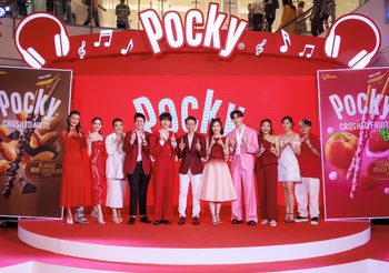 ป๊อกกี้ เปิดตัว ซี-นุนิว นั่งแท่น Glico Friend ในงาน “อัพจังหวะความสุข สนุกขึ้นกับป๊อกกี้” พร้อมเปิดตัว ป๊อกกี้ ครัช 4 รสชาติใหม่