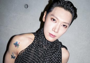 เตนล์ ครองปารีสแฟชั่นวีกอย่างสมบูรณ์แบบ ในฐานะแบรนด์ แอมบาสเดอร์ของ Saint Laurent