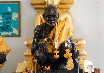 กราบหลวงพ่อกบ วัดเขาสาริกา ขอพรพระแม่ธรณี วัดเพลง ภาษีเจริญ