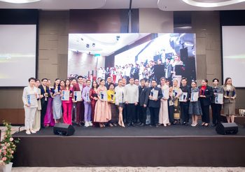 ศิลปิน นักธุรกิจ เยาวชนดีเด่น เข้าร่วมงานรับรางวัลสุดยิ่งใหญ่ “THE WORLD’S HIGHEST AWARDS 2024” ณ คริสตัล ดีไซน์ เซ็นเตอร์ (CDC)