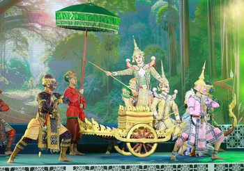 กระทรวงวัฒนธรรมเชิญชวนแต่งชุดไทย นุ่งโจงห่มสไบร่วมงาน ชมโขนรามเกียรติ์งดงามตระการตา การแสดงศิลปวัฒนธรรม นิทรรศการสวนแสงเฉลิมพระเกียรติ