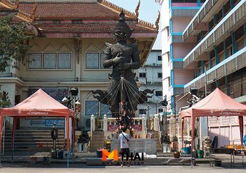 ทริกขอพรการเงิน ท้าวเวสสุวรรณ วัดสุทธาราม คลองสาน กทม.