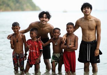เปิดกล้องแล้ว ภีม ณัฐภัทร – เจน กุลจิราณัฐ ลุยถ่าย กล้าทะล ถ่ายทอดชีวิตมอแกนไกลถึงหมู่เกาะสุรินทร์