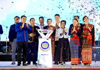 รัฐมนตรีว่าการกระทรวงวัฒนธรรมเปิดงานประเพณีวัฒนธรรมผู้ไทบุญบั้งไฟตะไลล้าน จังหวัดกาฬสินธุ์ ประจำปี 2567