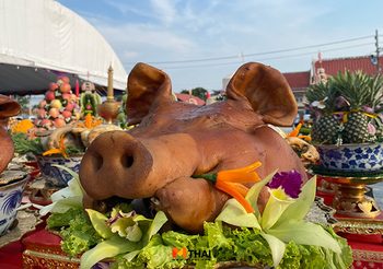 ทำไมต้องใช้ หัวหมูแก้บน ความเป็นมาและความหมายของหัวหมู
