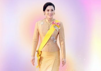พระราชประวัติ สมเด็จพระนางเจ้าสุทิดา พัชรสุธาพิมลลักษณ พระบรมราชินีแห่งราชวงศ์จักรี