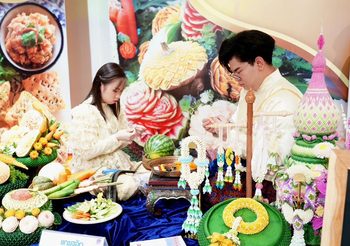 ชาวชุมชน 76 จังหวัดทั่วประเทศร่วมสืบสาน รักษา ต่อยอดงานศิลปวัฒนธรรมของชาติ ในงานมหรสพสมโภช เฉลิมพระเกียรติพระบาทสมเด็จพระเจ้าอยู่หัว เนื่องในโอกาสพระราชพิธีมหามงคลเฉลิมพระชนมพรรษา 6 รอบ