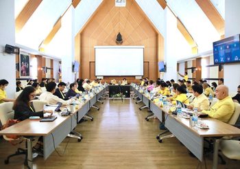 รมว.สุดาวรรณ เผย วธ. ร่วมหารือ – รับฟังข้อเสนอแนะ กมธ. ศาสนาฯ วุฒิสภา ผลักดัน กม.เกี่ยวข้องด้านศาสนาและวัฒนธรรม หารือแนวทางส่งเสริมศาสนิกสัมพันธ์ของประเทศไทยและการพัฒนาพิพิธภัณฑ์ให้เป็นแห่งเรียนรู้ให้เด็กและเยาวชน