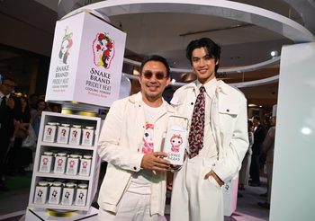 “โอม-ภวัต”ชวนเหล่าเอฟซีเพิ่มดีกรีความคูล เปิดตัว “SNAKE BRAND x PARN LIMITED EDITION” ผลิตภัณฑ์ลิมิเต็ด เอดิชั่น เตรียมเฉลิมฉลอง Year of the Snake ในปี 2025