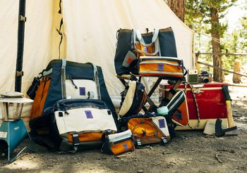 สัมผัสสีสันและสไตล์ใหม่จาก Topo Designs กับคอลเลกชัน Mountain Packs ตอบโจทย์การผจญภัยที่ไม่มีวันสิ้นสุด