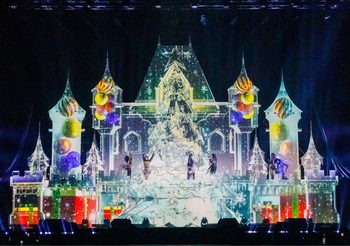 ฟินสุดๆ “FROSTY VILLAGE” ดินแดนหิมะสีรุ้ง หนาวเหน็บ สนุก มันส์ กึกก้องทั่วฮอลล์