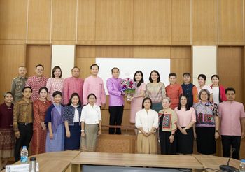 ปลัดกระทรวงวัฒนธรรม สักการะสิ่งศักดิ์สิทธิ์ประจำกระทรวงวัฒนธรรมและพบปะกับผู้บริหาร เนื่องในโอกาสเข้ารับตำแหน่งปลัดกระทรวงวัฒนธรรม