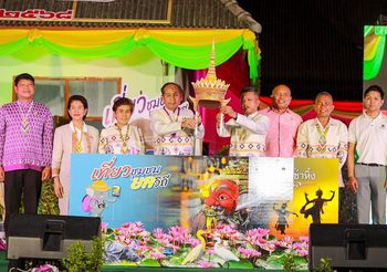 วธ. เปิด “ชุมชนบ้านทะเลน้อย พัทลุง” สุดยอดชุมชนต้นแบบ “เที่ยวชุมชนยลวิถี” ปี 67 ชวนสัมผัสวิถีชีวิตดูวิถีควายน้ำกลางทุ่ง เรียนรู้สานกระจูด ลิ้มรสเมนูพื้นบ้าน ส่งเสริมทุนทางวัฒนธรรมเป็นทุนทางเศรษฐกิจ