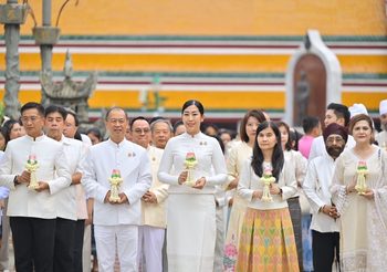 วธ. จัดพิธีเจริญพระพุทธมนต์ ตักบาตร และเวียนเทียน เนื่องในเทศกาลวันวิสาขบูชา นำพุทธศาสนิกชนใช้หลักธรรมสืบสานพระพุทธศาสนา