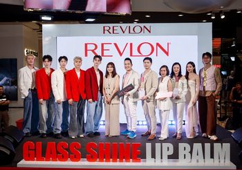 Revlon Thailand จัดงานเปิดตัว ผลิตภัณฑ์ใหม่ Revlon Super Lustrous Glass Shine Lip Balm 10 เฉดสีสุดจึ้ง!!! ดึงคนดัง “มายด์ ลภัสลัล-โฮม Homeless Makeup” และ วง PERSES ร่วมแจมความแวววาวสุดคึกคัก